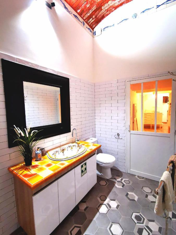 Charming Portuguese Style Apartment, For Rent "Vida A Portuguesa", "Fruta Or Polvo" Alojamento Local ポルティマン エクステリア 写真