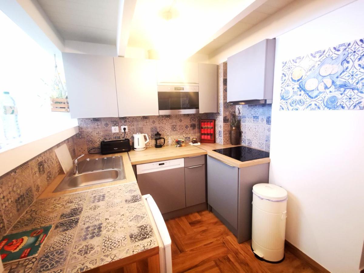 Charming Portuguese Style Apartment, For Rent "Vida A Portuguesa", "Fruta Or Polvo" Alojamento Local ポルティマン エクステリア 写真