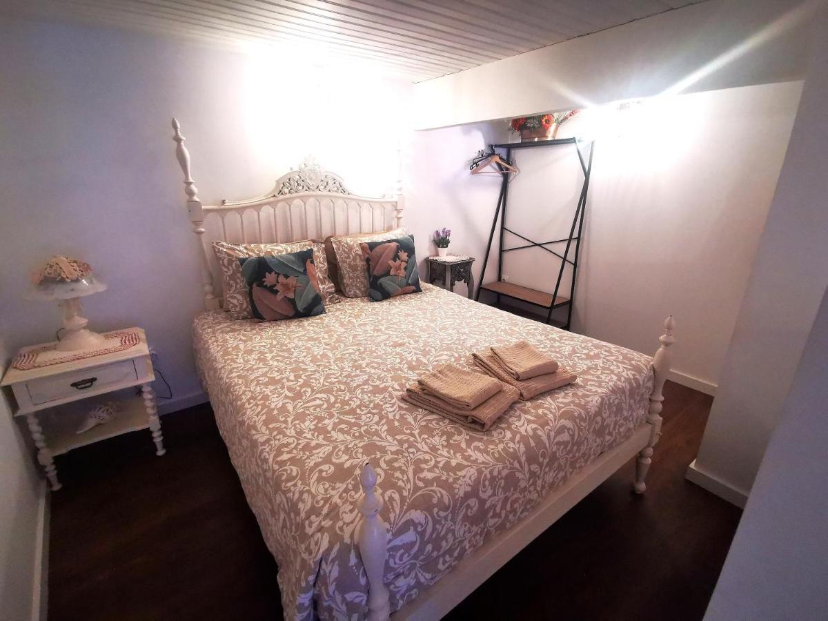 Charming Portuguese Style Apartment, For Rent "Vida A Portuguesa", "Fruta Or Polvo" Alojamento Local ポルティマン エクステリア 写真